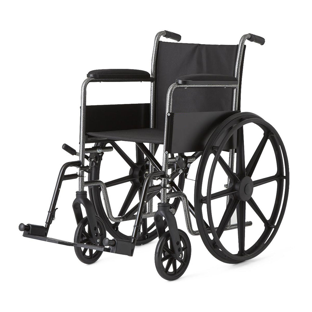 Fauteuil roulant standard 18 po à accoudoirs pleine longueur